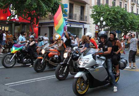 парад гомосексуалов